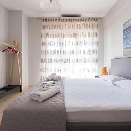 Jella's Sunny Néa Szkióni